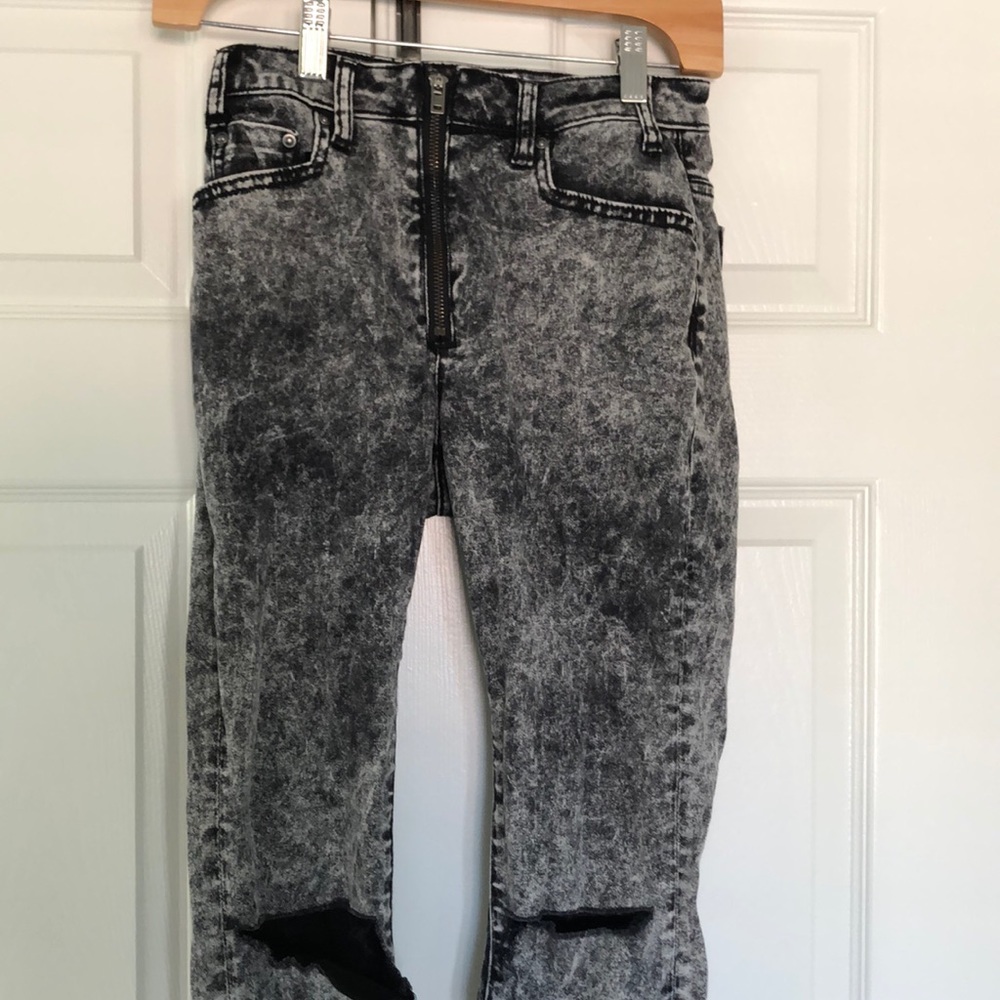 Acid wash